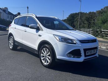 Ford Kuga 2.0 TDCi Titanium SUV 5dr Diesel Manual 2WD Euro 6 (s/s) (150 ps