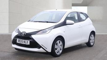 Toyota AYGO 1.0 VVT-i x-play Hatchback 5dr Petrol Manual Euro 5 Euro 5 (68 p