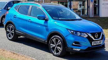 Nissan Qashqai 1.3 DIG-T N-Connecta SUV 5dr Petrol Manual Euro 6 (s/s) (160 ps)