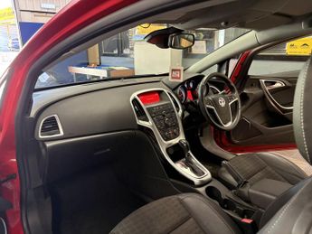 Vauxhall Astra GTC 2.0 CDTi SRi Auto Euro 5 3dr