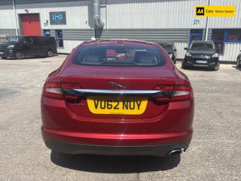 Jaguar XF 2.2d Luxury Saloon 4dr Diesel Auto Euro 5 (s/s) (190 ps)