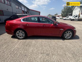 Jaguar XF 2.2d Luxury Saloon 4dr Diesel Auto Euro 5 (s/s) (190 ps)