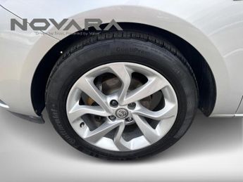 Vauxhall Corsa 1.4i ecoTEC Sport Hatchback 5dr Petrol Manual Euro 6 (75 ps)