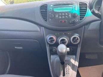 Hyundai i10 1.2 Active Hatchback 5dr Petrol Auto Euro 5 (85 bhp)