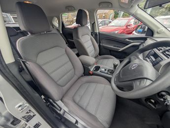 MG GS 1.5 TGI Explore SUV 5dr Petrol Manual Euro 6 (s/s) (160 ps)