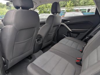 MG GS 1.5 TGI Explore SUV 5dr Petrol Manual Euro 6 (s/s) (160 ps)