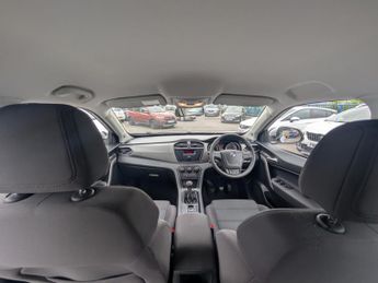 MG GS 1.5 TGI Explore SUV 5dr Petrol Manual Euro 6 (s/s) (160 ps)