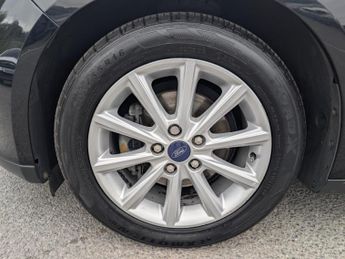 Ford Focus 1.0T EcoBoost Titanium Hatchback 5dr Petrol Manual Euro 6 (s/s) 