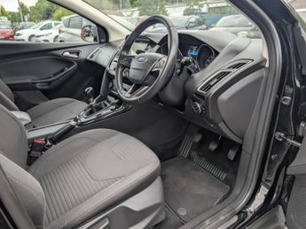 Ford Focus 1.0T EcoBoost Titanium Hatchback 5dr Petrol Manual Euro 6 (s/s) 