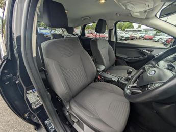 Ford Focus 1.0T EcoBoost Titanium Hatchback 5dr Petrol Manual Euro 6 (s/s) 