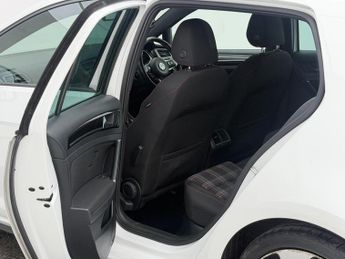 Volkswagen Golf 2.0 TSI BlueMotion Tech GTI Performance Hatchback 5dr Petrol DSG