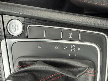 Volkswagen Golf 2.0 TSI BlueMotion Tech GTI Performance Hatchback 5dr Petrol DSG