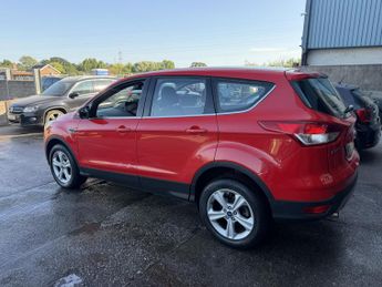 Ford Kuga 2.0 TDCi Zetec SUV 5dr Diesel Manual 2WD Euro 6 (s/s) (150 ps)