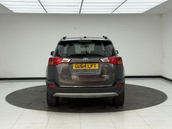 Toyota RAV4 2.2 D-CAT Invincible SUV 5dr Diesel Auto 4WD Euro 5 (150 ps)
