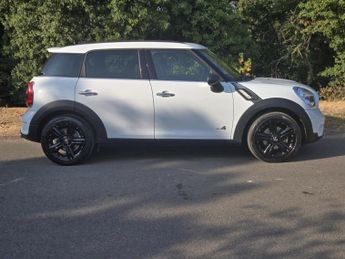 MINI Countryman 2.0 Cooper SD SUV 5dr Diesel Auto ALL4 Euro 5 (143 ps)