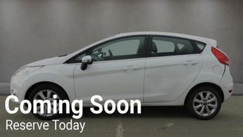 Ford Fiesta 1.4 Zetec Hatchback 5dr Petrol Automatic (154 g/km, 94 bhp)