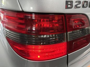 Mercedes-Benz B Class 2.0 B200 SE MPV 5dr Petrol Manual (173 g/km, 136 bhp)