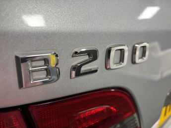 Mercedes-Benz B Class 2.0 B200 SE MPV 5dr Petrol Manual (173 g/km, 136 bhp)