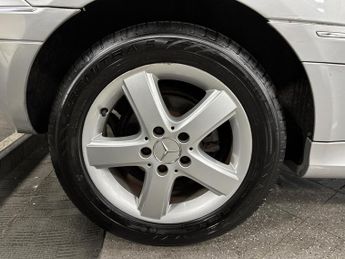 Mercedes-Benz B Class 2.0 B200 SE MPV 5dr Petrol Manual (173 g/km, 136 bhp)