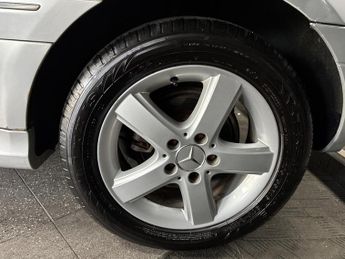 Mercedes-Benz B Class 2.0 B200 SE MPV 5dr Petrol Manual (173 g/km, 136 bhp)