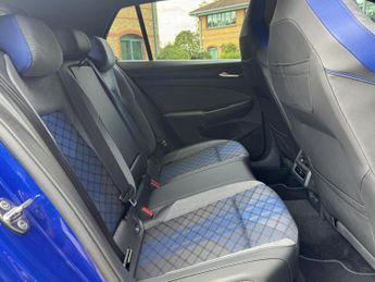 Volkswagen Golf 2.0 TSI R Hatchback 5dr Petrol DSG 4Motion Euro 6 (s/s) (320 ps)
