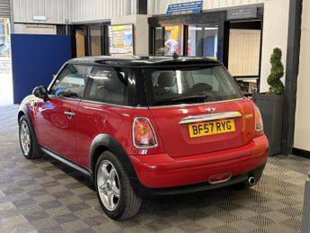 MINI Hatch 1.6 Cooper Hatchback 3dr Petrol Manual Euro 4 (120 ps)