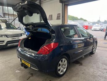 Peugeot 308 1.6 HDi Active Hatchback 5dr Diesel Manual Euro 5 (92 ps)