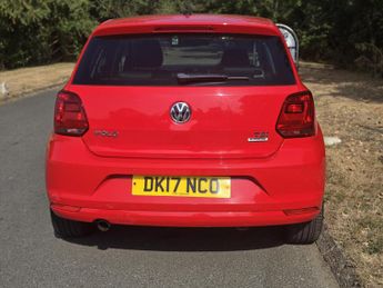 Volkswagen Polo 1.2 TSI BlueMotion Tech beats Hatchback 5dr Petrol Manual Euro 6