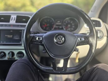 Volkswagen Polo 1.2 TSI BlueMotion Tech beats Hatchback 5dr Petrol Manual Euro 6