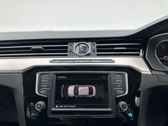 Volkswagen Passat 2.0 BiTDI BlueMotion Tech GT Saloon 4dr Diesel DSG 4Motion Euro 