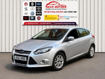Ford Focus 1.6 Titanium Navigator Hatchback 5dr Petrol Powershift Euro 5 (1
