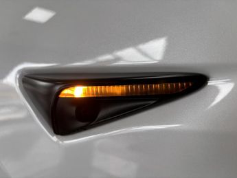 Tesla Model 3 (Dual Motor) Long Range Saloon 4dr Electric Auto 4WDE (346 ps)