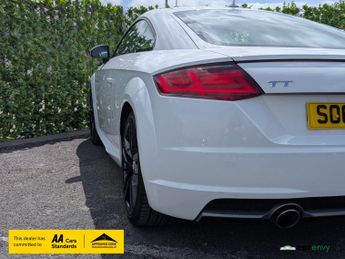 Audi TT 2.0 TFSI S line Coupe 3dr Petrol S Tronic quattro Euro 6 (s/s) (