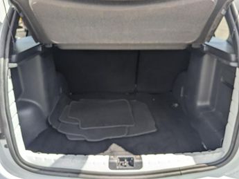 Dacia Duster 1.6 SCe Ambiance SUV 5dr Petrol Manual Euro 6 (s/s) (115 ps)