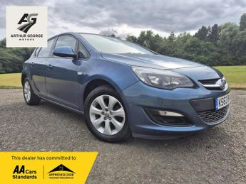 Vauxhall Astra 1.6 16v Design Hatchback 5dr Petrol Auto Euro 5 (115 ps)