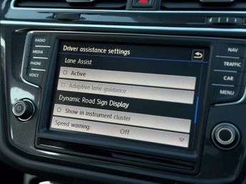 Volkswagen Tiguan 2.0 TDI BlueMotion Tech SEL SUV 5dr Diesel DSG 4Motion Euro 6 (s