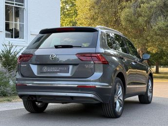 Volkswagen Tiguan 2.0 TDI BlueMotion Tech SEL SUV 5dr Diesel DSG 4Motion Euro 6 (s