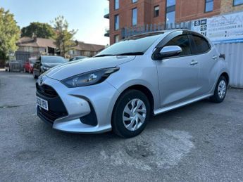 Toyota Yaris 1.5 VVT-h Excel Hatchback 5dr Petrol Hybrid E-CVT Euro 6 (s/s) (