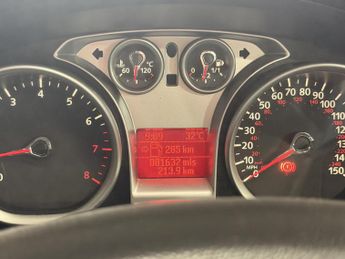 Ford Focus 1.6 Zetec Hatchback 5dr Petrol Manual (161 g/km, 99 bhp)