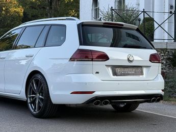 Volkswagen Golf 2.0 TSI R Estate 5dr Petrol DSG 4Motion Euro 6 (s/s) (300 ps)