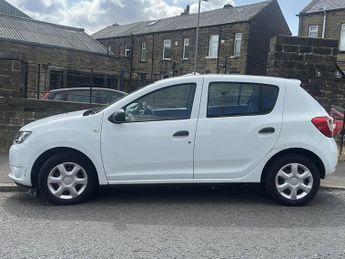 Dacia Sandero 1.2 Ambiance Hatchback 5dr Petrol Manual Euro 5 (75 ps)