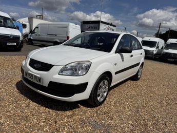 Kia Rio 1.4 Hatchback 5dr Petrol Manual (139 g/km, 95 bhp)