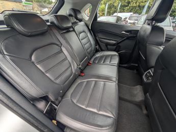 MG GS 1.5 TGI Exclusive SUV 5dr Petrol Manual Euro 6 (s/s) (160 ps)