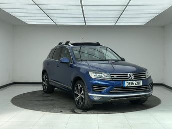 Volkswagen Touareg 3.0 TDI V6 BlueMotion Tech R-Line SUV 5dr Diesel Tiptronic 4WD E