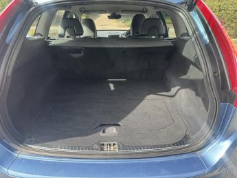 Volvo XC60 2.4 D5 SE Lux Nav SUV 5dr Diesel Auto AWD Euro 6 (s/s) (220 ps)