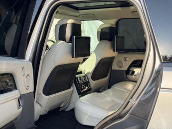 Land Rover Range Rover 2.0 P400e 12.4kWh GPF Autobiography SUV 5dr Petrol Plug-in Hybri
