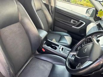 Land Rover Discovery Sport 2.0 TD4 SE Tech SUV 5dr Diesel Auto 4WD Euro 6 (s/s) (180 ps)