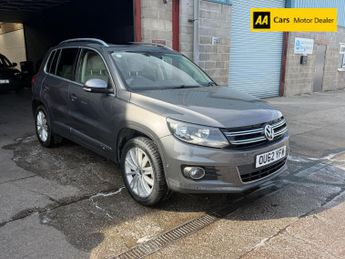 Volkswagen Tiguan 2.0 TDI BlueMotion Tech SE SUV 5dr Diesel Manual 4WD Euro 5 (s/s