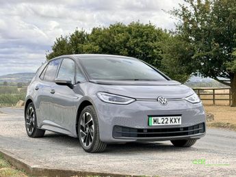 Volkswagen ID.3 Pro 58kWh Family Hatchback 5dr Electric Auto (145 ps)
