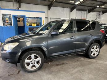 Toyota RAV4 2.0 XT-R SUV 5dr Petrol Automatic 4WD (212 g/km, 150 bhp)